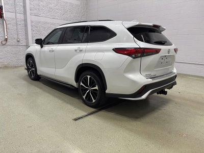 2022 Toyota Highlander XSE
