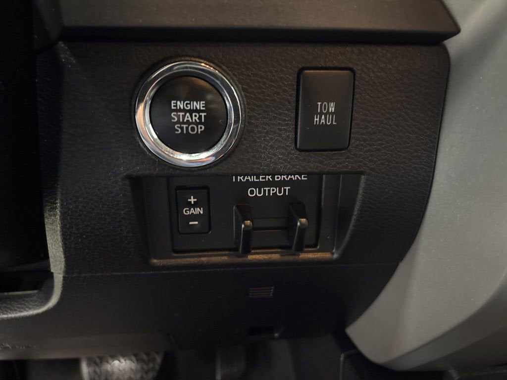 2020 TOYOTA TRUCK TUNDRA 4WD SR5