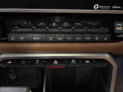 2022 Toyota Tundra Hybrid 1794 Edition