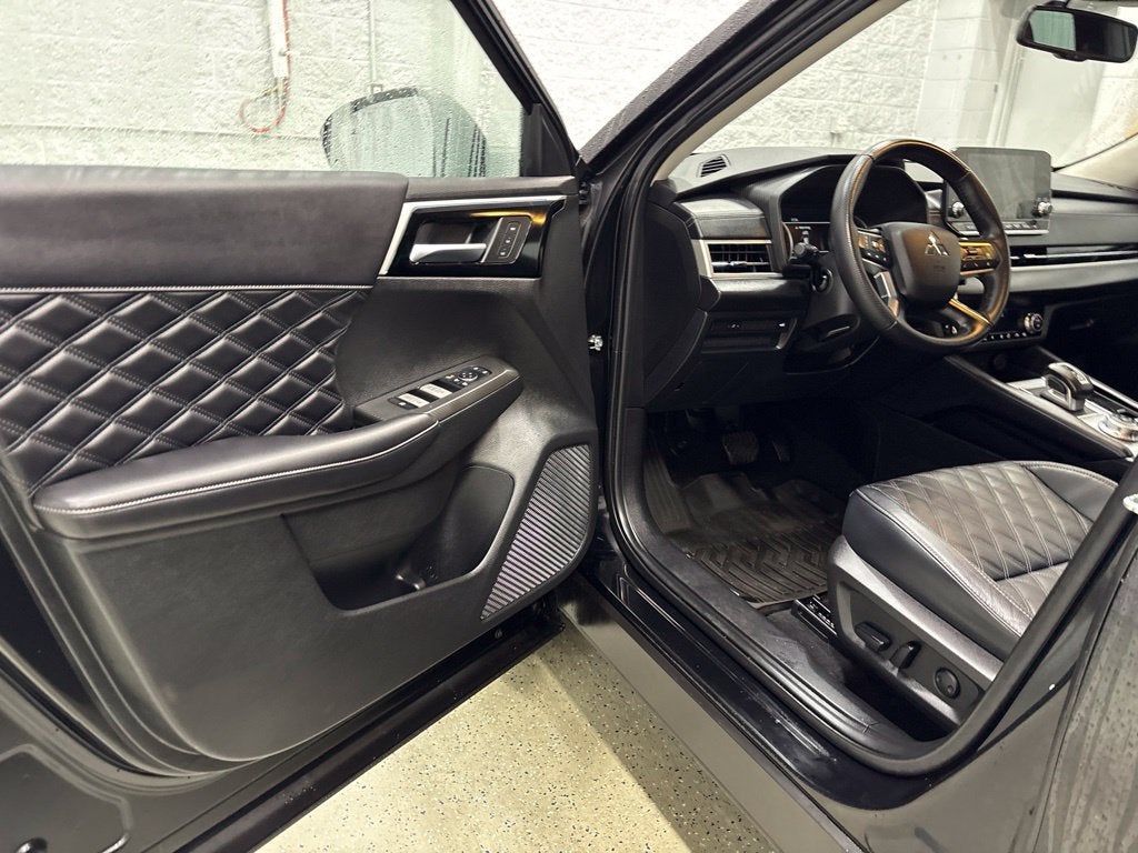 2022 Mitsubishi Outlander SEL