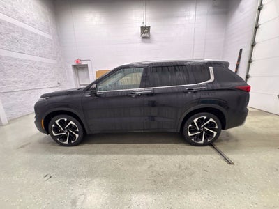 2022 Mitsubishi Outlander SEL
