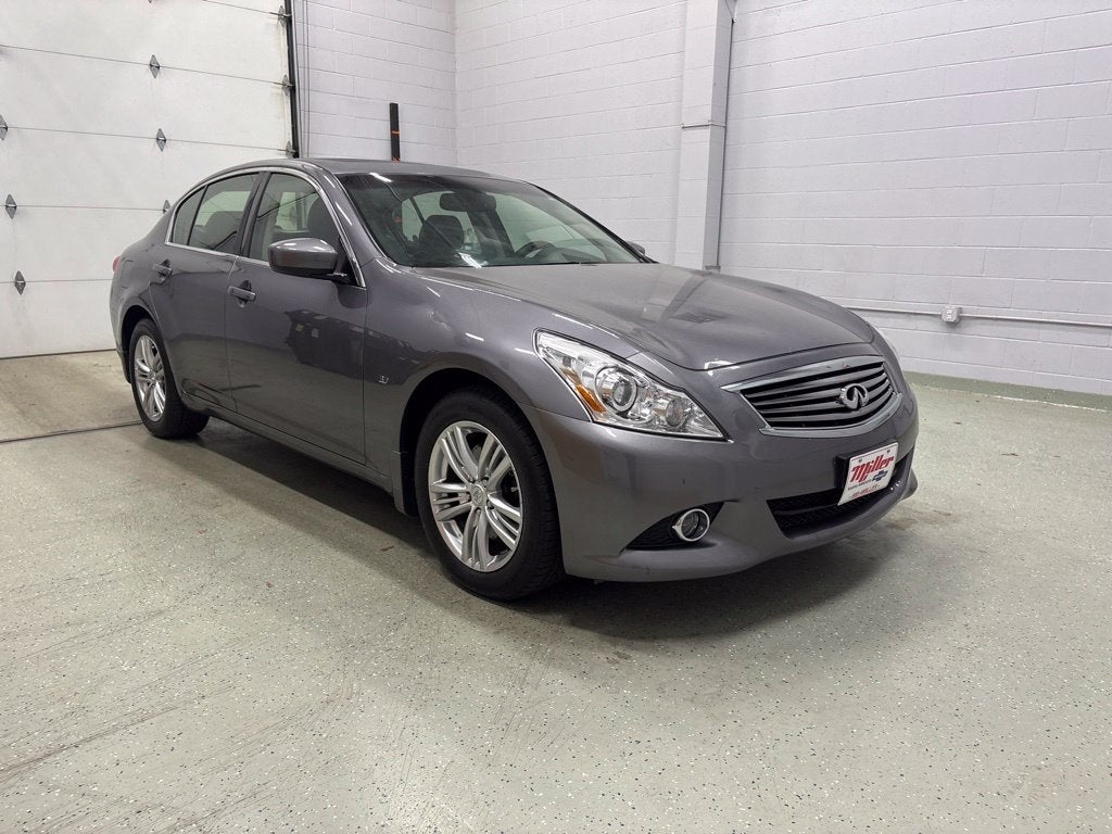 Used 2015 INFINITI Q40 Base with VIN JN1CV6AR1FM520114 for sale in Rogers, Minnesota