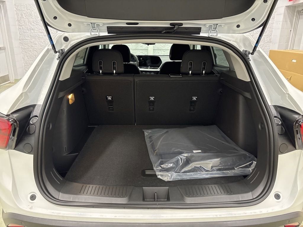 2026 Chevrolet Trax LS SUV FWD