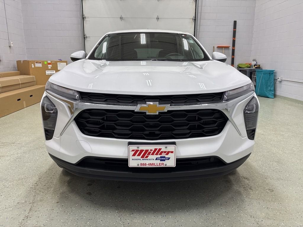 2026 Chevrolet Trax LS SUV FWD