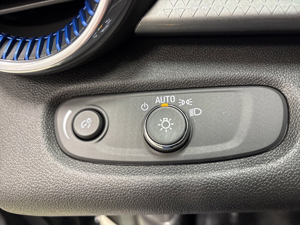 2026 Chevrolet Trax LT SUV FWD