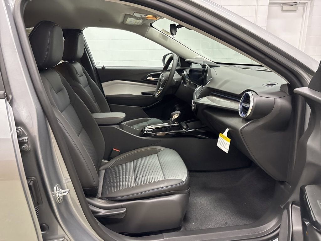 2026 Chevrolet Trax LT SUV FWD