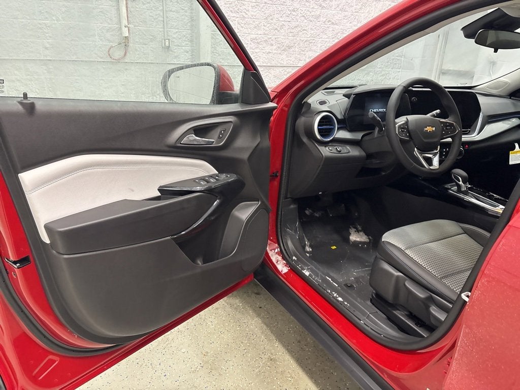 2026 Chevrolet Trax LT SUV FWD