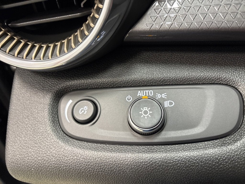 2026 Chevrolet Trax ACTIV SUV FWD