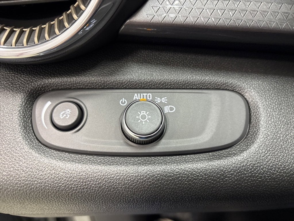 2026 Chevrolet Trax ACTIV SUV FWD