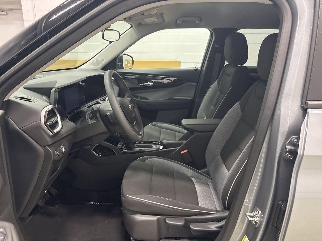 2026 Chevrolet Trailblazer LS SUV FWD