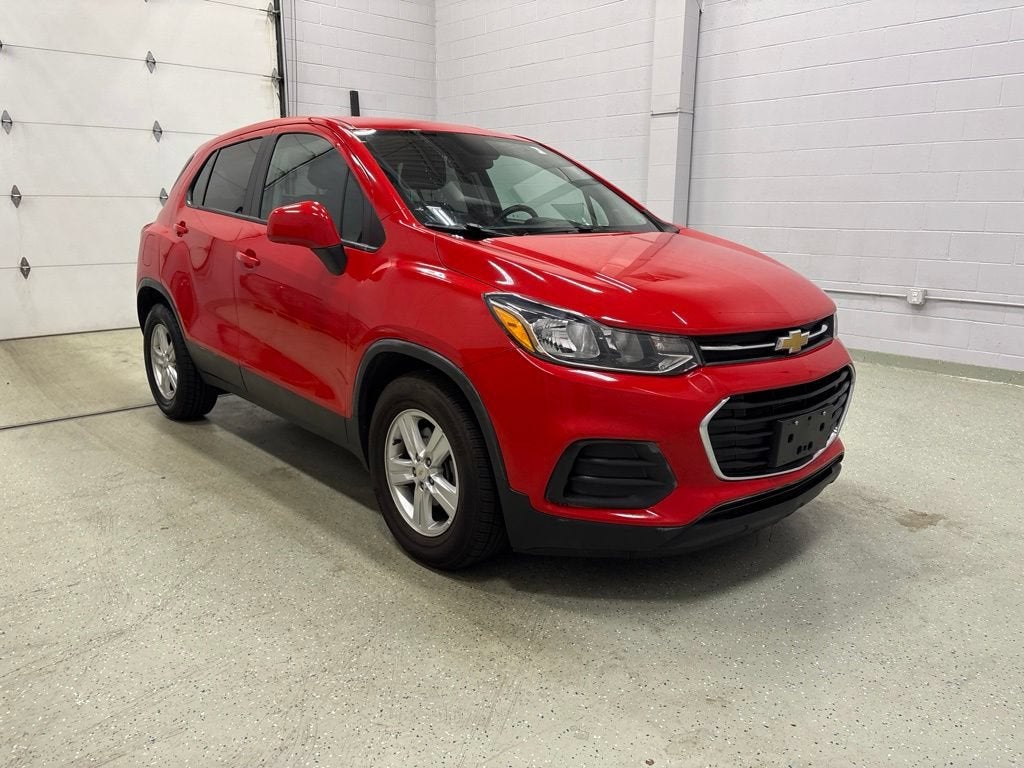 Used 2020 Chevrolet Trax LS with VIN KL7CJKSB1LB349310 for sale in Rogers, Minnesota