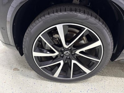 2024 Volvo XC90 B6 Ultimate Bright Theme 7-Seater