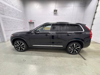 2024 Volvo XC90 B6 Ultimate Bright Theme 7-Seater
